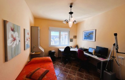 Resale - Villa - Jacarilla