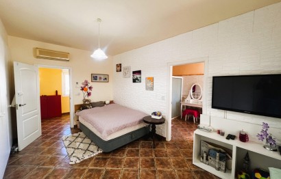 Resale - Villa - Jacarilla