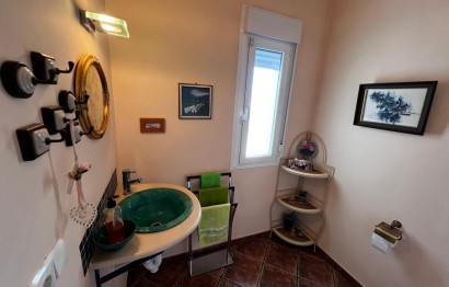 Resale - Villa - Jacarilla