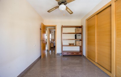 Reventa - Apartamento / piso - Benidorm - Pueblo Levante
