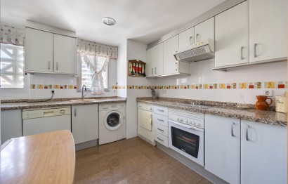 Reventa - Apartamento / piso - Benidorm - Pueblo Levante
