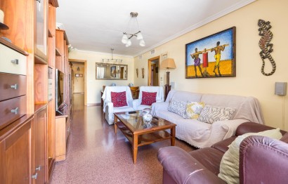 Reventa - Apartamento / piso - Benidorm - Colonia Madrid