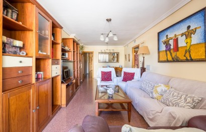 Reventa - Apartamento / piso - Benidorm - Colonia Madrid