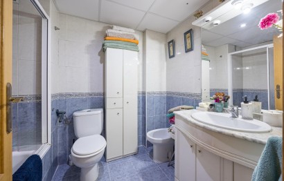 Reventa - Apartamento / piso - Benidorm - Colonia Madrid