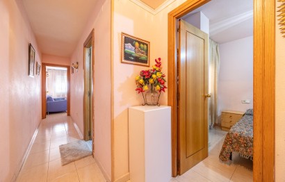 Reventa - Apartamento / piso - Benidorm - Colonia Madrid