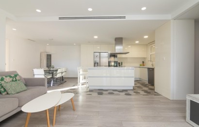 Resale - Apartment / flat - Elche - Center