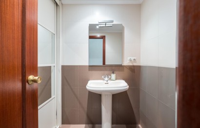 Resale - Apartment / flat - Benidorm - Poniente