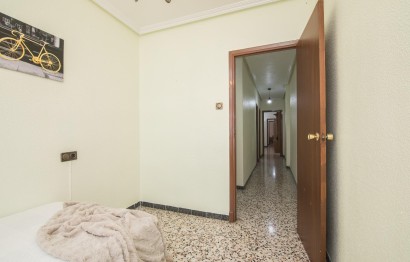 Resale - Apartment / flat - Elche - Plaza Madrid