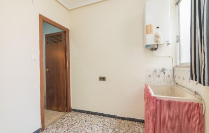 Resale - Apartment / flat - Elche - Plaza Madrid