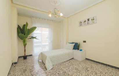 Resale - Apartment / flat - Elche - Plaza Madrid