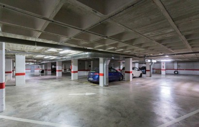Resale - Parking - Santa Pola - Club nautico
