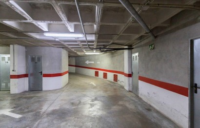 Resale - Parking - Santa Pola - Club nautico