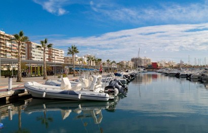 Resale - Parking - Santa Pola - Club nautico