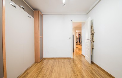 Reventa - Apartamento / piso - Elche - Asilo - Pisos Azules