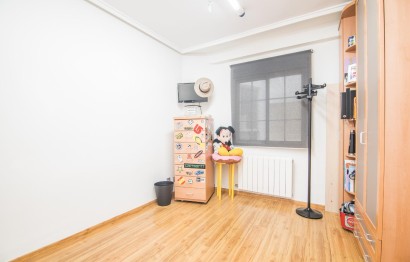 Reventa - Apartamento / piso - Elche - Asilo - Pisos Azules