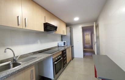 Alquiler a largo plazo - Apartment - Elche - Universidad - Ciudad deportiva