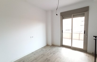 Alquiler a largo plazo - Apartment - Elche - Universidad - Ciudad deportiva