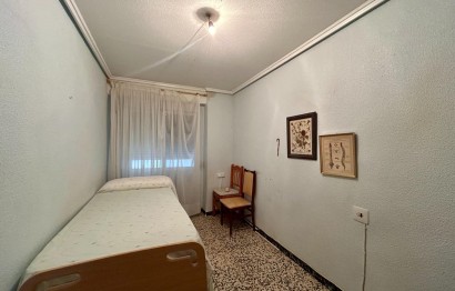 Reventa - Apartment - Elche - Plaza Obispo Siuri
