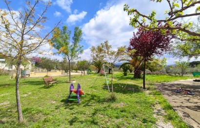 Resale - Villa - Castalla - Confiters