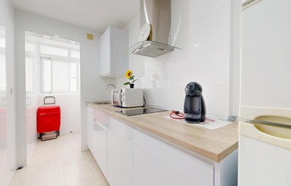 Revente - Appartement - Santa Pola - Club nautico