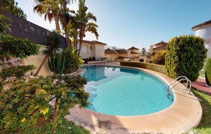 Revente - Maison de ville - l'Alfas del Pi - Albir