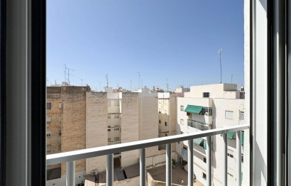 Reventa - Apartamento / piso - Elche - Altabix