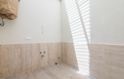 Revente - Triplex - Elche - Raval - Puertas Coloradas
