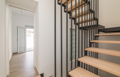 Revente - Triplex - Elche - Raval - Puertas Coloradas