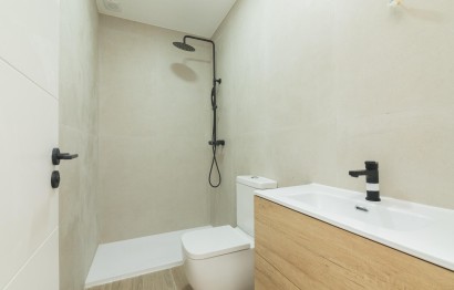 Revente - Triplex - Elche - Raval - Puertas Coloradas