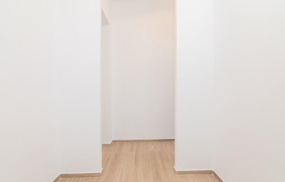 Revente - Triplex - Elche - Raval - Puertas Coloradas