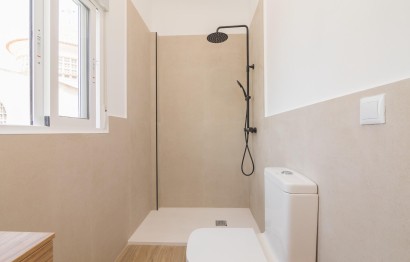 Revente - Triplex - Elche - Raval - Puertas Coloradas