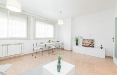 Reventa - Apartamento / piso - Elche - Zona Deportiva-Nuevo Altabix