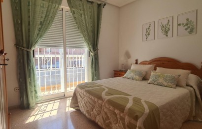 Resale - Bungalow - Arenales del Sol