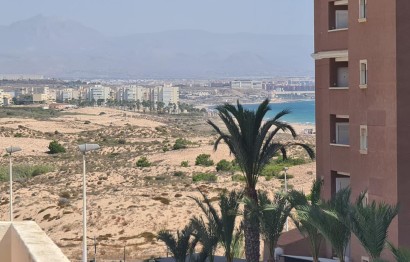 Resale - Bungalow - Arenales del Sol
