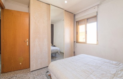 Revente - Appartement - Elche - San Crispín