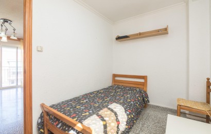 Revente - Appartement - Elche - San Crispín