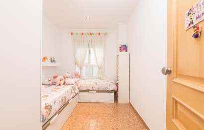 Reventa - Apartamento / piso - Elche - Altabix