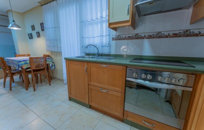 Reventa - Apartamento / piso - Elche - Centro
