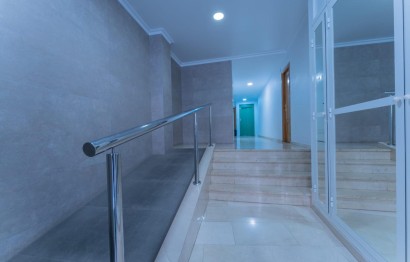Reventa - Apartamento / piso - Elche - Centro