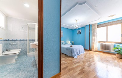 Resale - Apartment / flat - Alicante - Centro