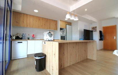 Resale - Apartment / flat - Santa Pola - Zona norte