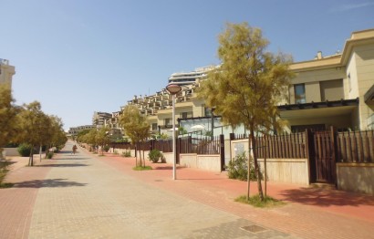 Resale - Bungalow - Arenales del Sol - Calle albacete
