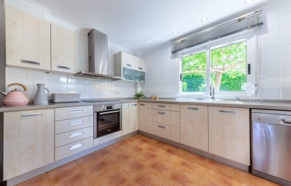Reventa - Villa - Petrer - Comunidad valenciana
