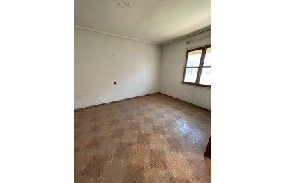 Reventa - Apartamento / piso - Alicante - Virgen del Remedio-Parque lo Morant