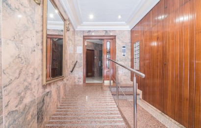 Revente - Appartement - Elche - Asilo - Pisos Azules