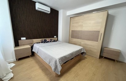 Resale - Apartment - Alicante - Altozano