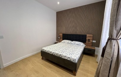 Resale - Apartment - Alicante - Altozano