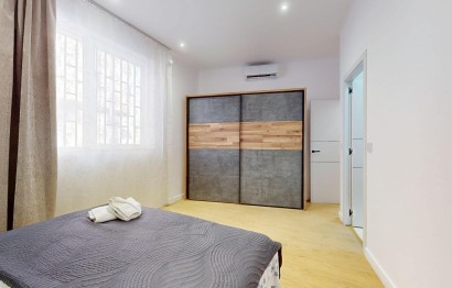 Reventa - Apartment - Alicante - Altozano