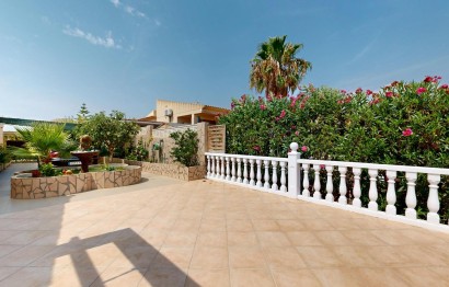 Resale - Villa - La Nucía - Panorama