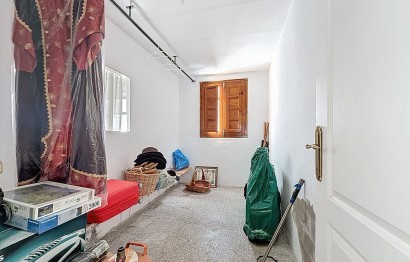 Reventa - Warehouse - Castalla - Comunidad valenciana